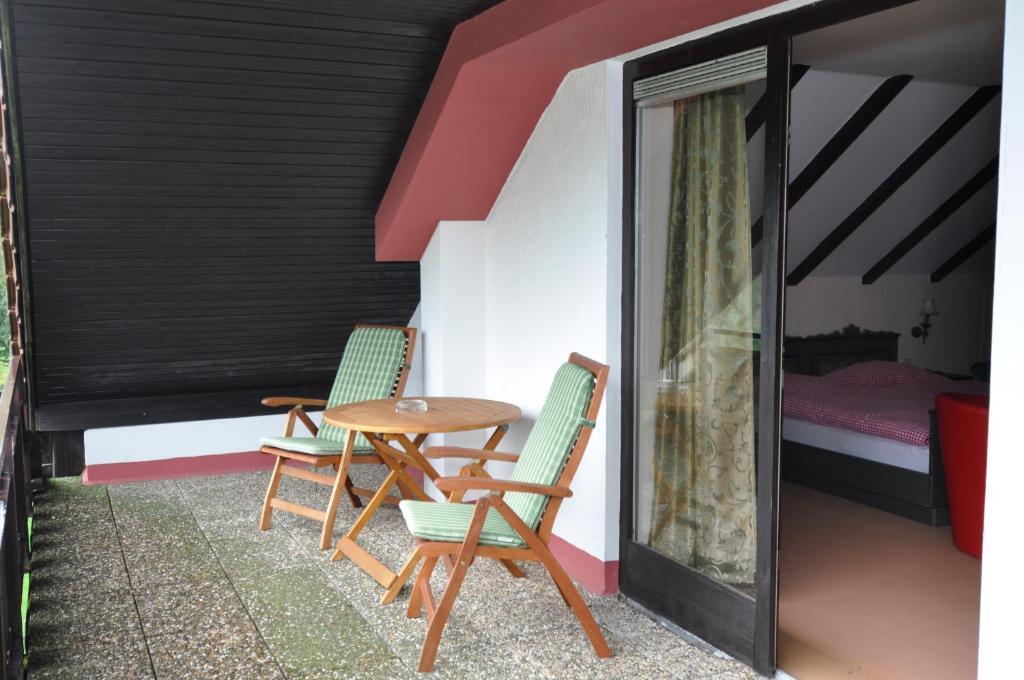 Hotel-Restaurant Johanniskreuz Trippstadt Room photo